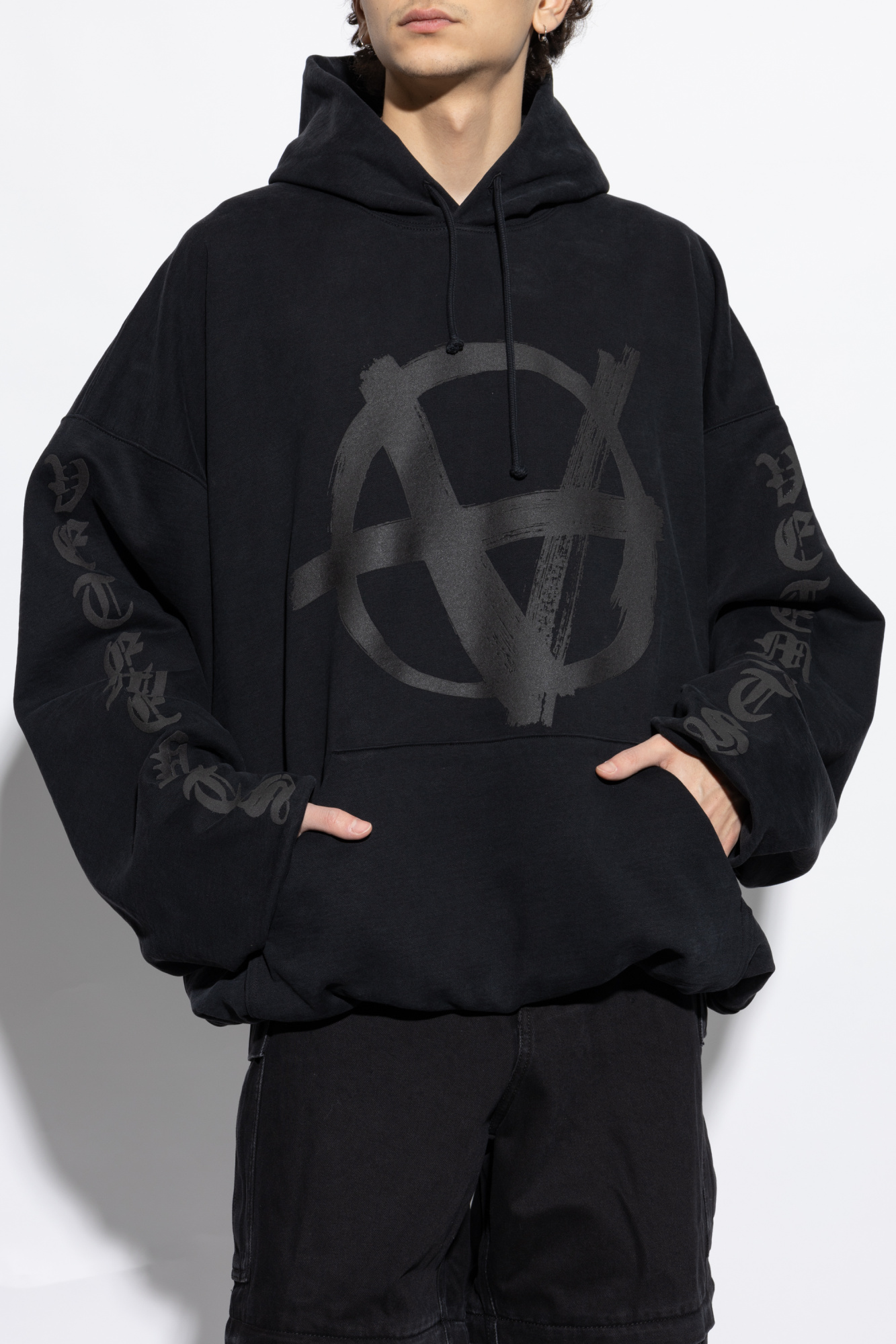 VETEMENTS Hoodie | Men's Clothing | Vitkac VETEMENTS Hoodie | Men's Clothing | Vitkac